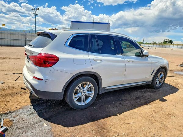 2018 BMW X3 sDrive30i