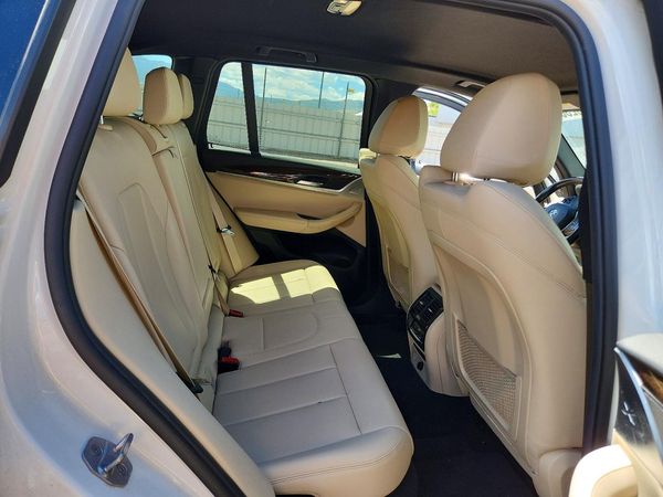 2018 BMW X3 sDrive30i