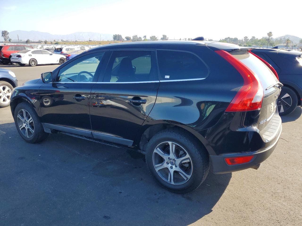 2013 VOLVO XC60