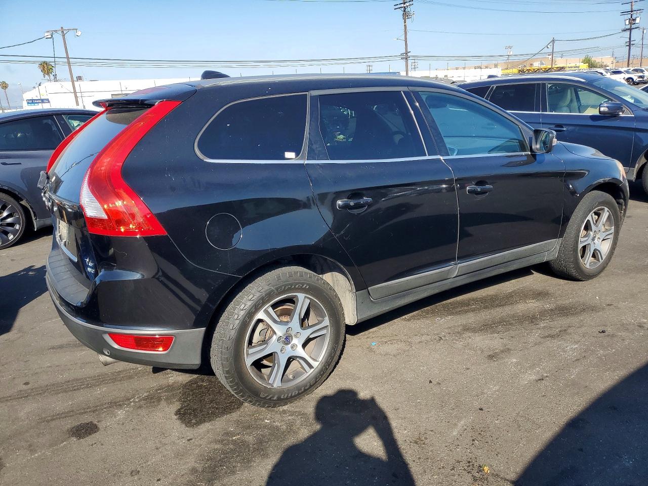 2013 VOLVO XC60