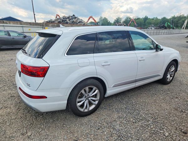 2017 AUDI Q7