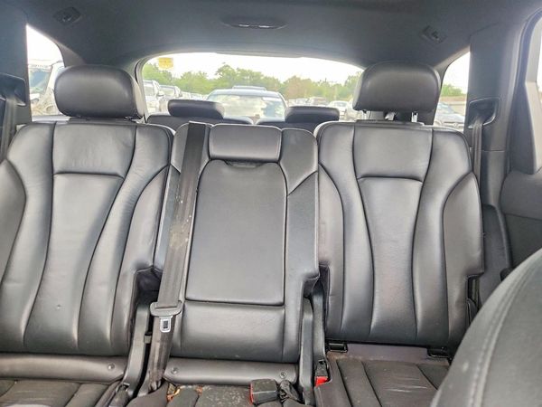 2017 AUDI Q7