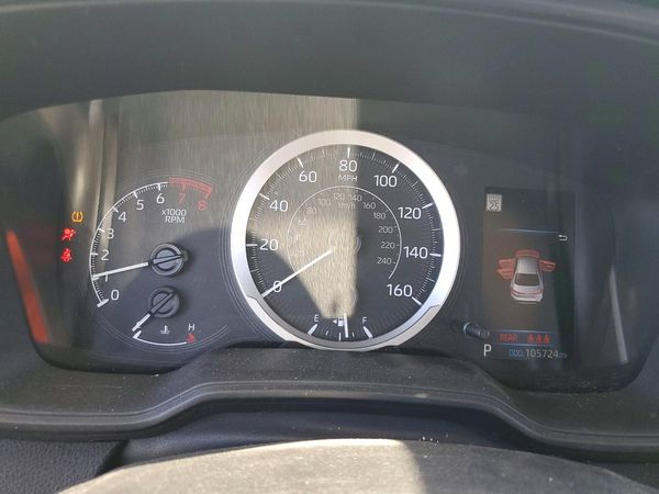 2021 TOYOTA COROLLA