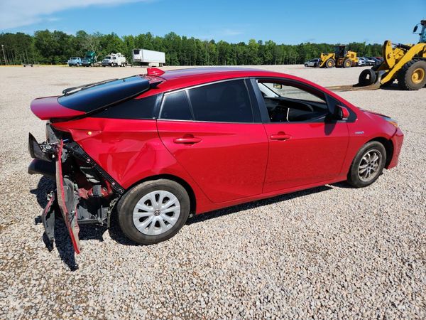 2021 TOYOTA PRIUS