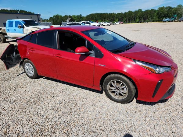 2021 TOYOTA PRIUS