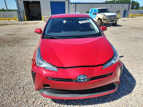 2021 TOYOTA PRIUS