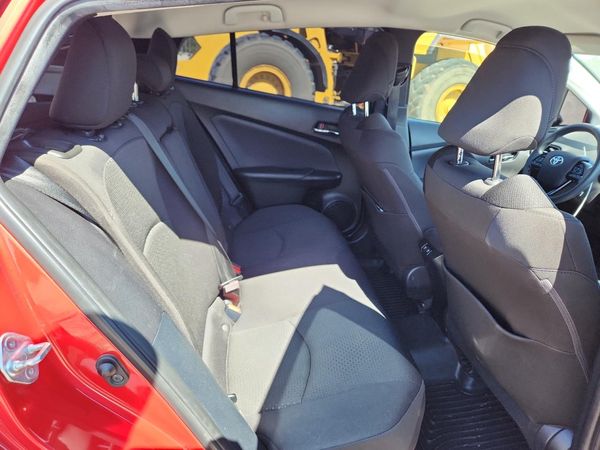 2021 TOYOTA PRIUS