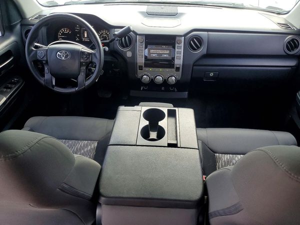 2018 TOYOTA TUNDRA SR/SR5