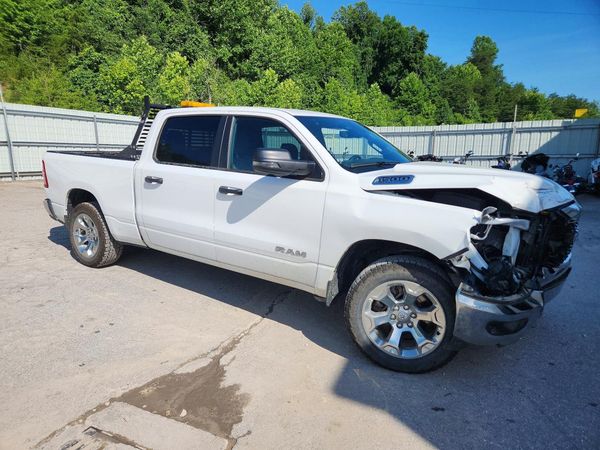 2024 RAM 1500 Big Horn/Lonestar