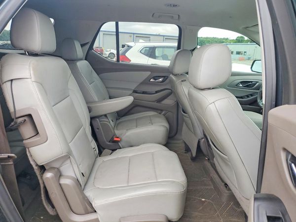 2019 CHEVROLET TRAVERSE LT
