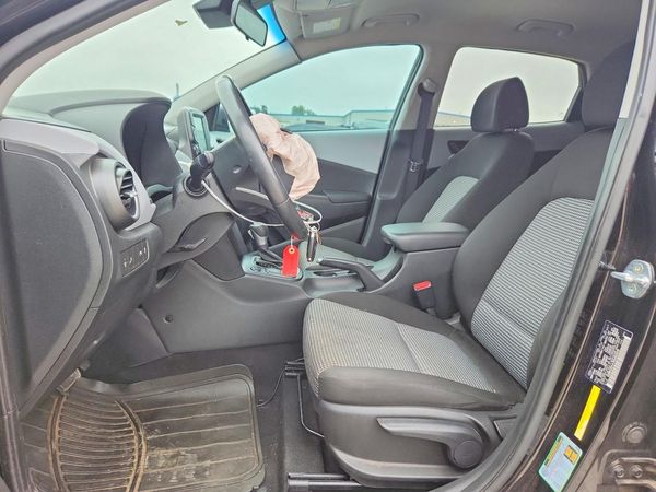 2021 HYUNDAI KONA