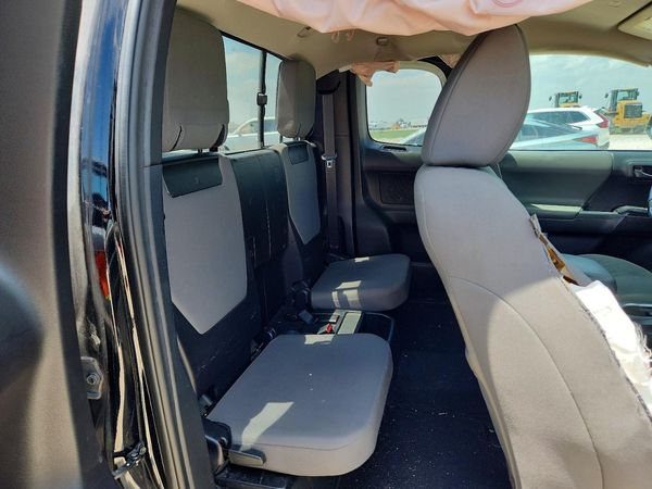 2020 TOYOTA TACOMA SR5