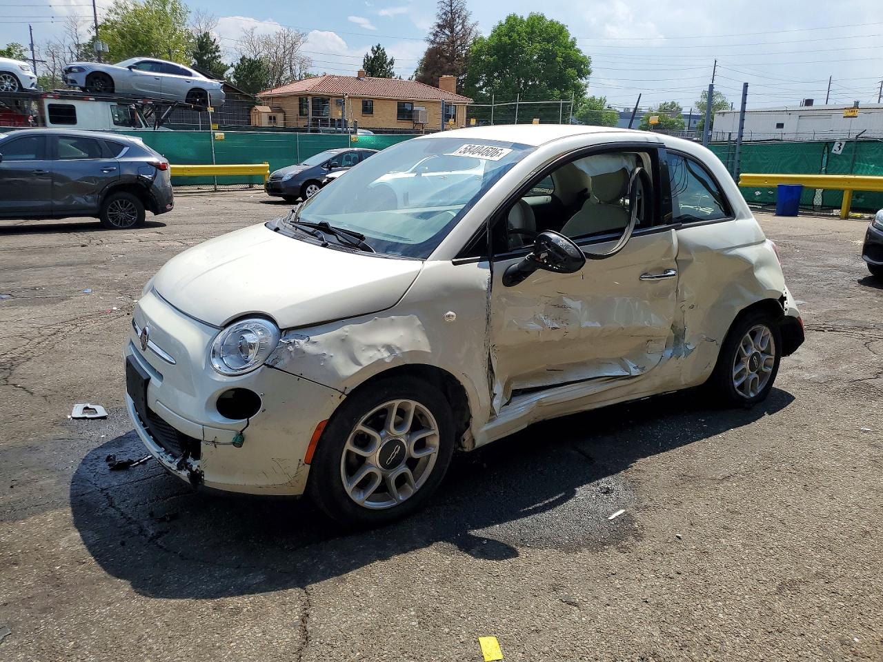 2015 FIAT 500 Pop — Front 3/4