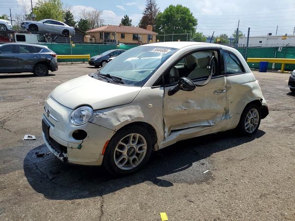 2015 FIAT 500 Pop — Front 3/4
