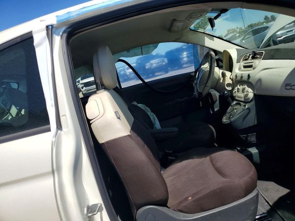 2015 FIAT 500 Pop — DENT