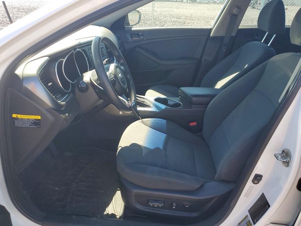 2015 KIA OPTIMA GL - Middle-low