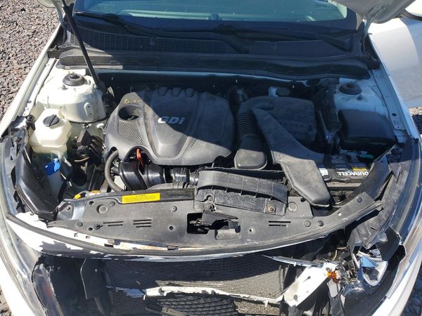 2015 KIA OPTIMA GL - Middle-low