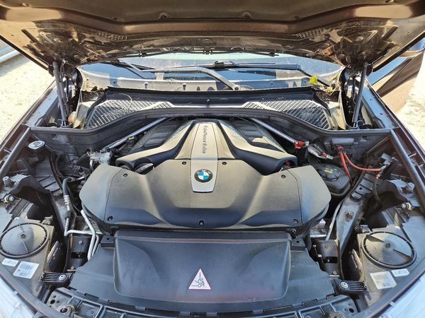 2015 BMW X5 xDrive50i