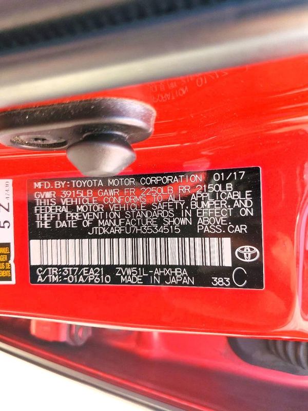 2017 TOYOTA PRIUS