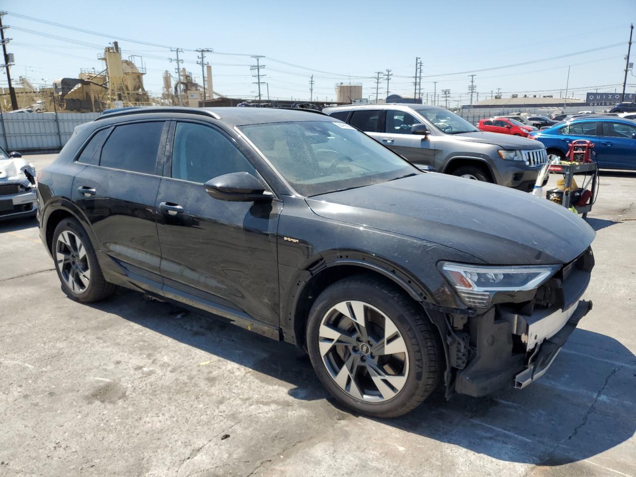 2021 AUDI E-TRON quattro Premium