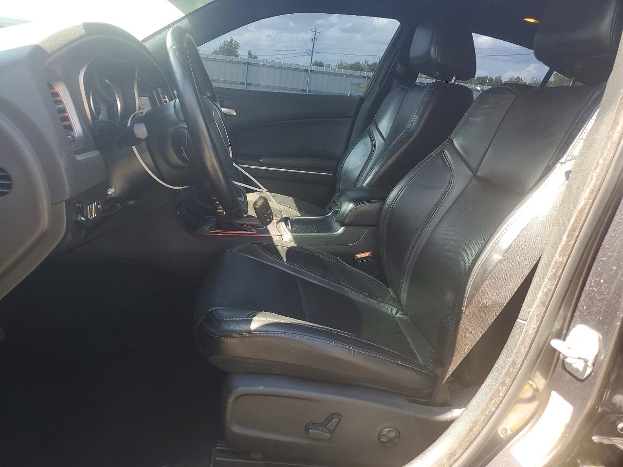 2019 DODGE CHARGER SXT