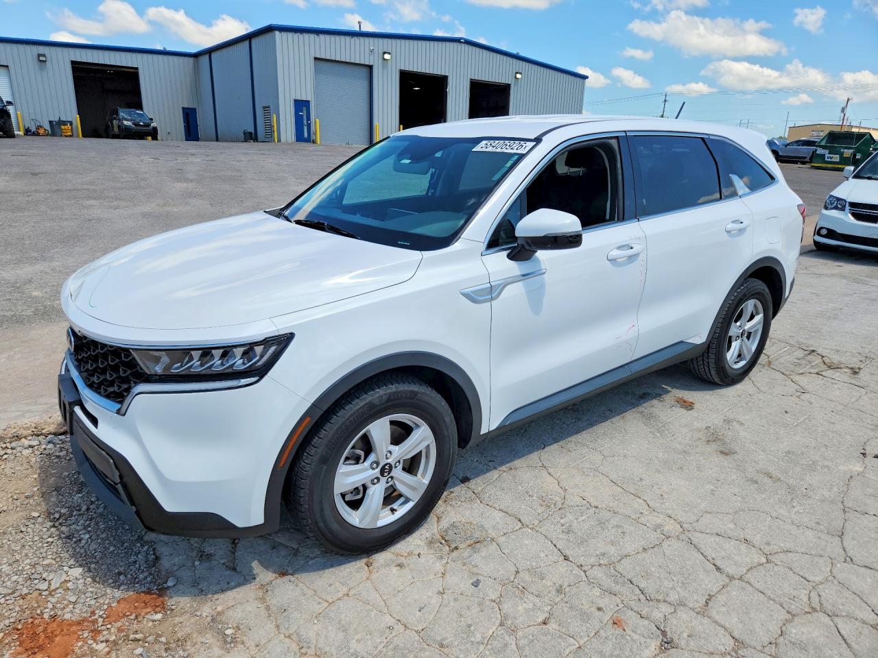 2021 KIA SORENTO LX