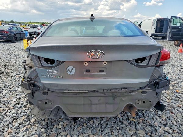 2018 HYUNDAI ELANTRA