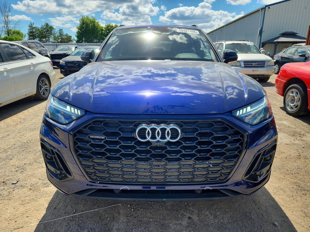 2023 AUDI Q5 S Line quattro Prestige