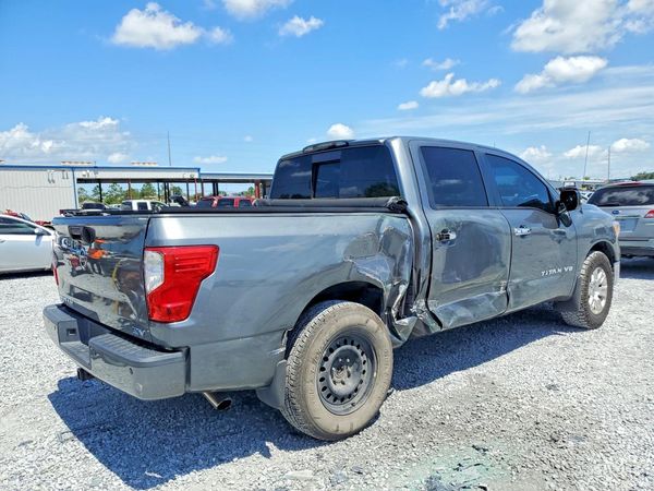 2018 NISSAN TITAN