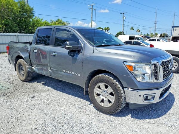 2018 NISSAN TITAN