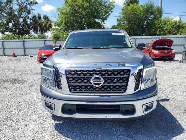 2018 NISSAN TITAN