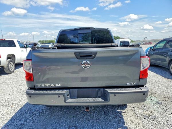 2018 NISSAN TITAN