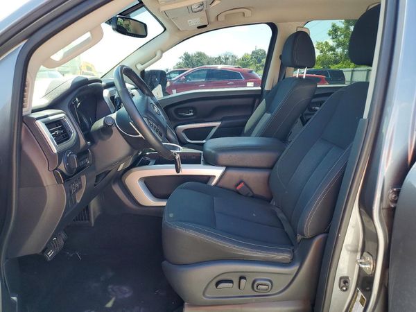 2018 NISSAN TITAN