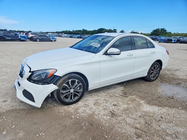 2016 MERCEDES-BENZ C