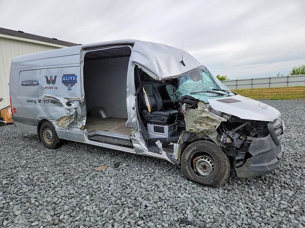 2021 MERCEDES-BENZ SPRINTER 907 (VS30)