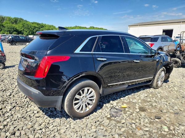 2018 CADILLAC XT5