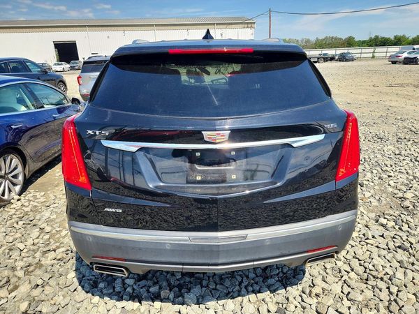 2018 CADILLAC XT5
