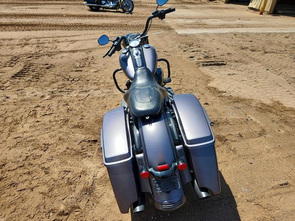 2017 HARLEY-DAVIDSON FLHRXS