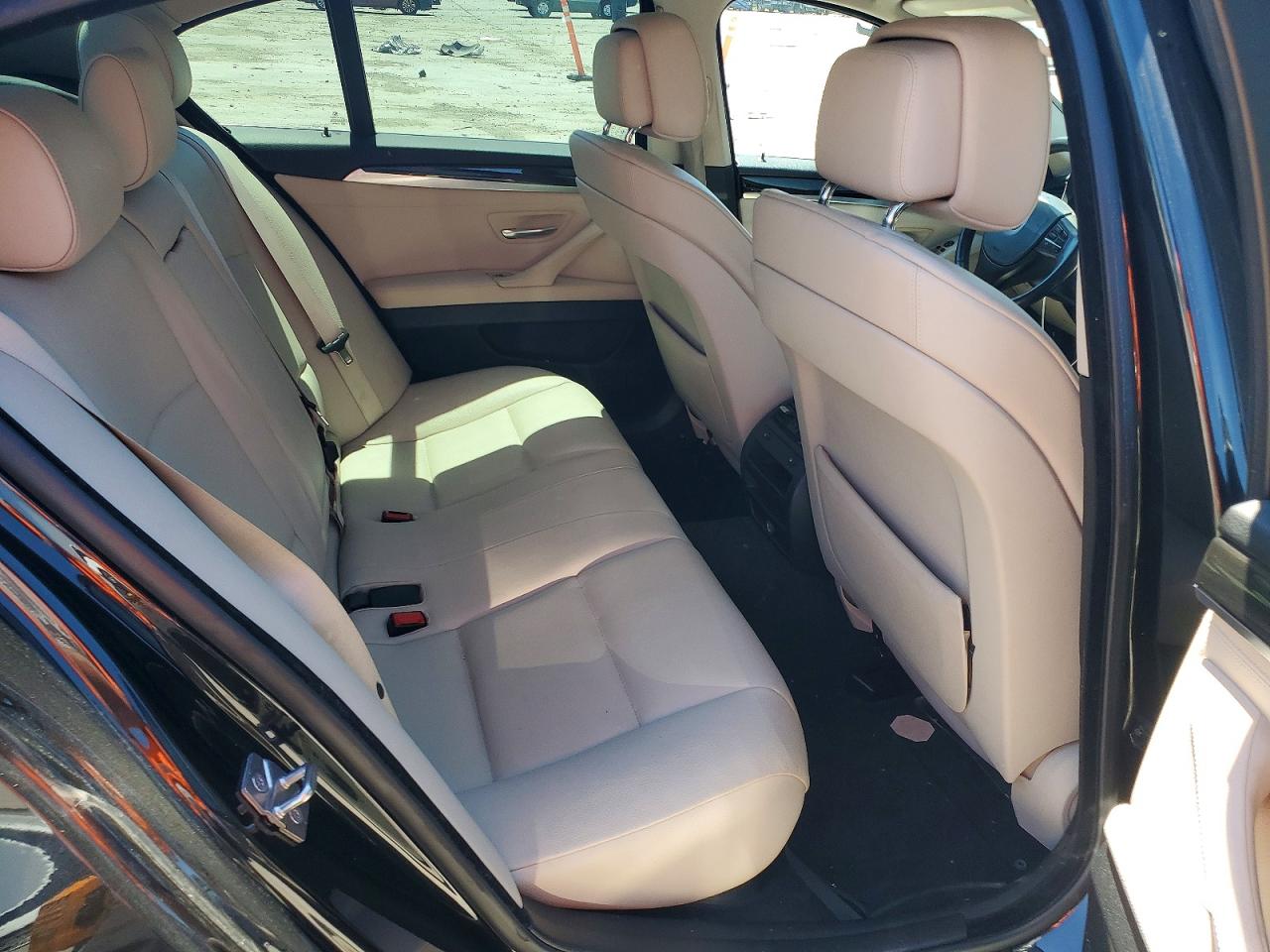 2012 BMW 528