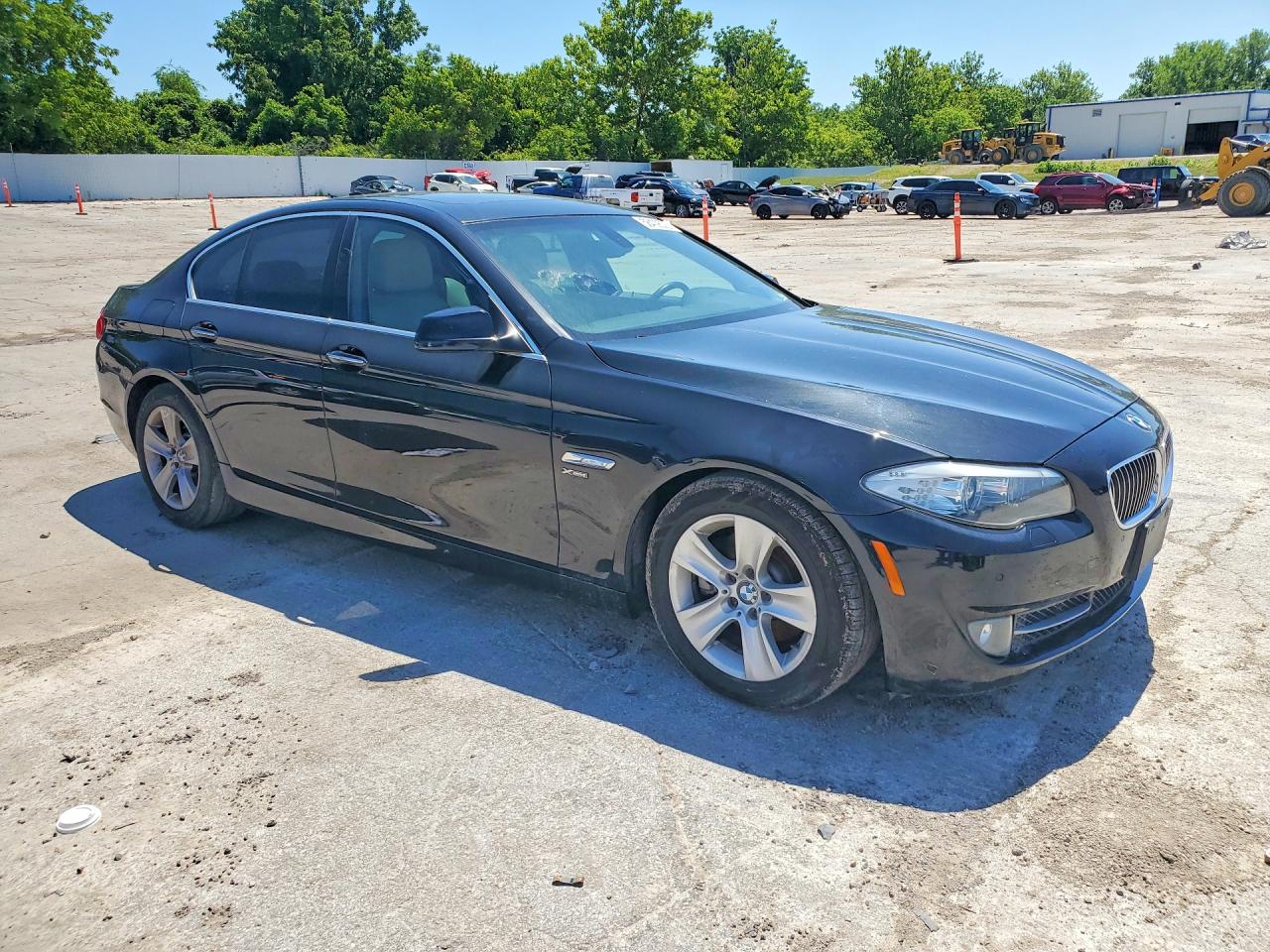 2012 BMW 528