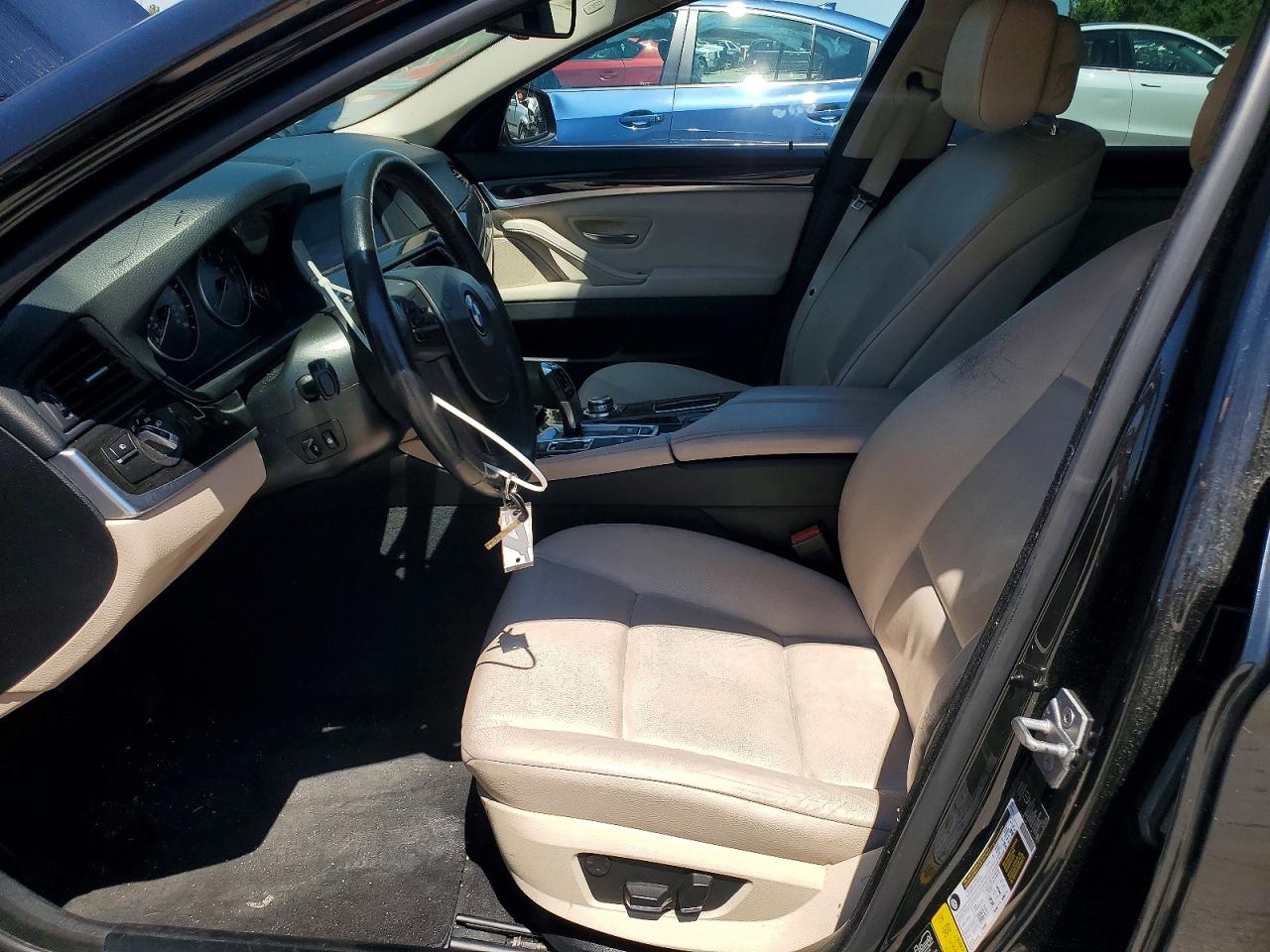 2012 BMW 528