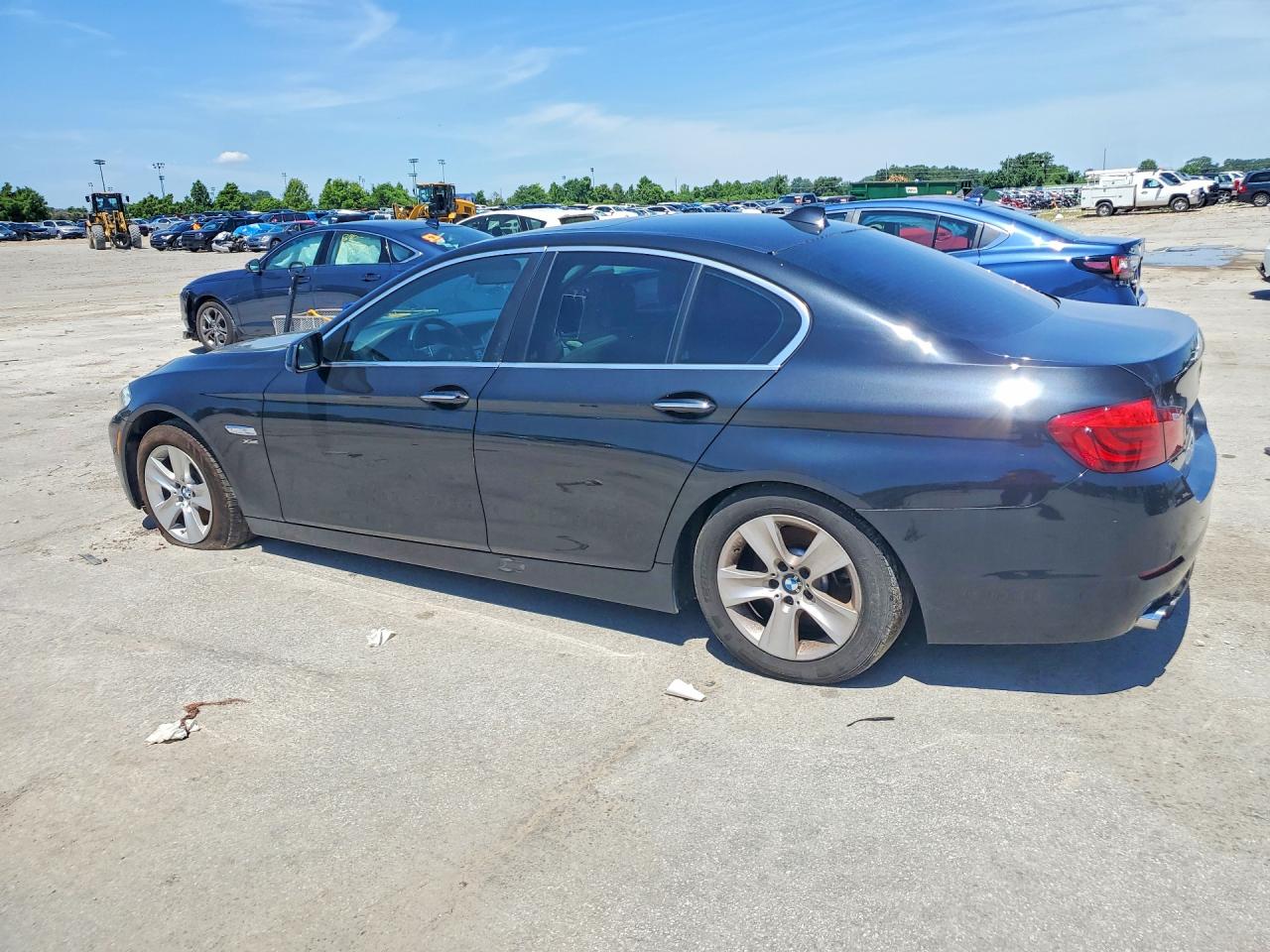 2012 BMW 528