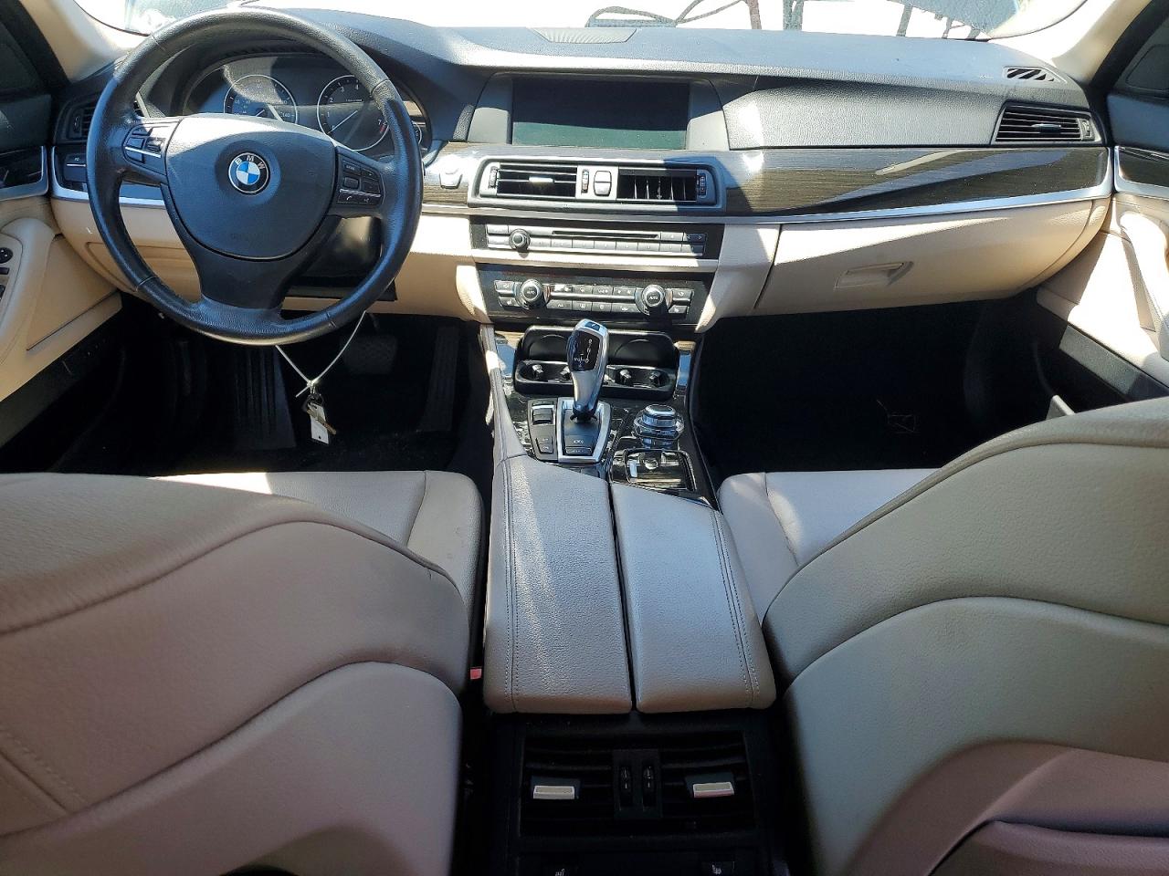 2012 BMW 528