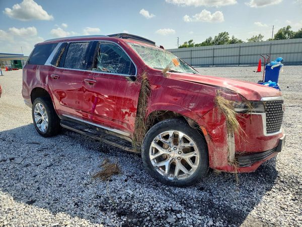 2024 CADILLAC ESCALADE Premium Luxury — Passenger 3/4