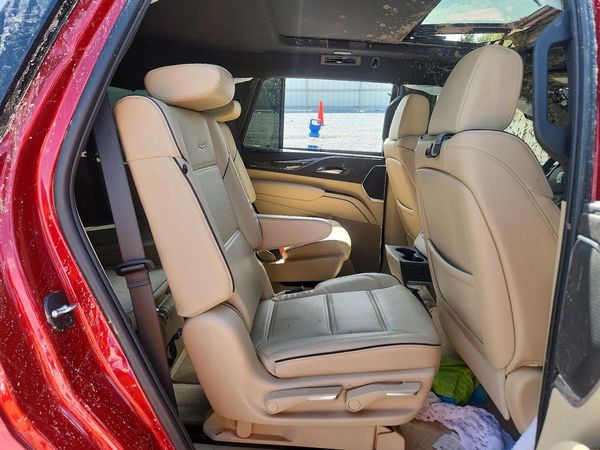 2024 CADILLAC ESCALADE Premium Luxury — PSRS