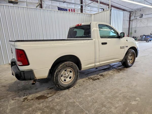 2013 RAM 1500 ST