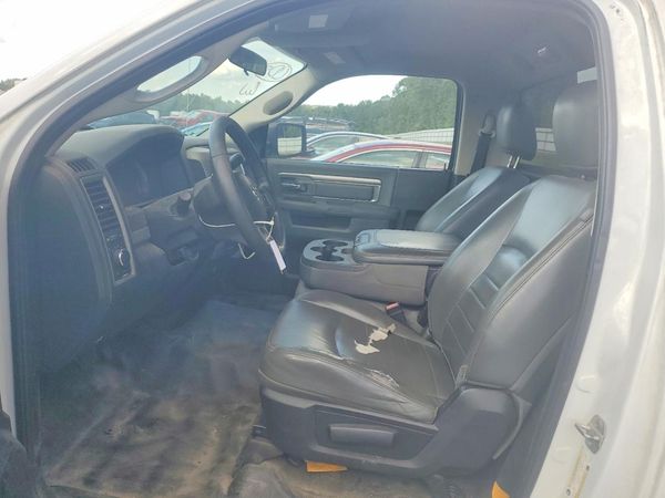 2013 RAM 1500 ST