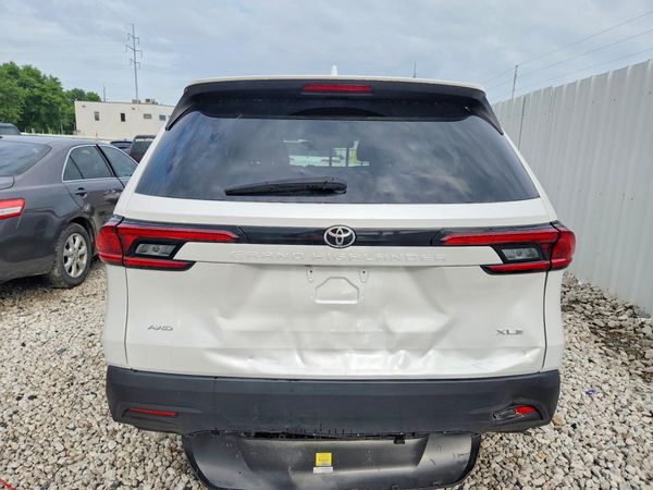 2025 TOYOTA GRAND HIGHLANDER