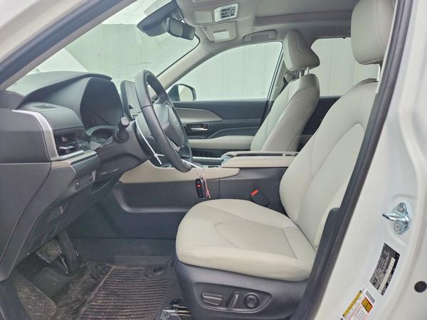 2025 TOYOTA GRAND HIGHLANDER