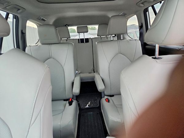 2025 TOYOTA GRAND HIGHLANDER